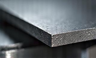 Close-up di prodotti laminati in acciaio